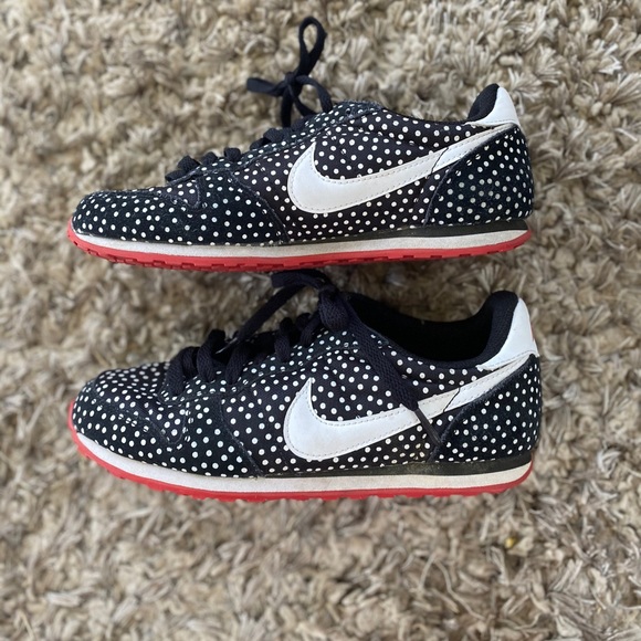 womens nike cortez size 7